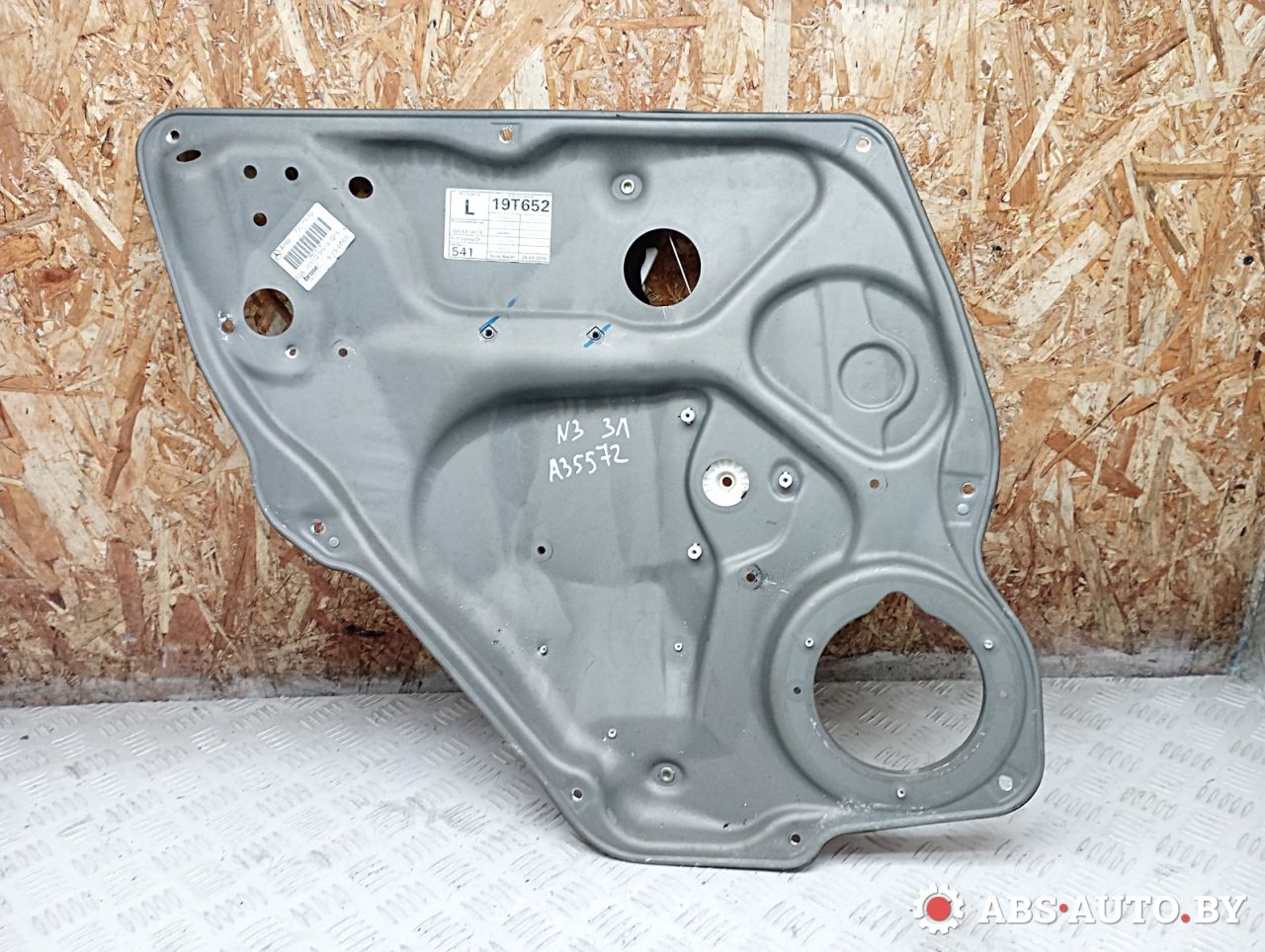 стеклоподъемник задний левый Mercedes-Benz A W169 2 поколение (2004-2008) 2005, 1.5 л., M 266.920, бензин, МКПП, хетчбэк 5 дв., правый руль, A1697301379 - фото №1