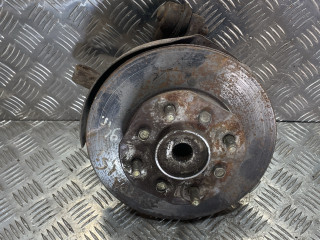 ступица передняя левая Hyundai Lantra 1 поколение [рестайлинг] 1994, 1.5 л., бензин