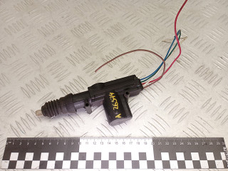 активатор (привод) замка двери Mitsubishi Pajero Sport 1 поколение [рестайлинг] 2000