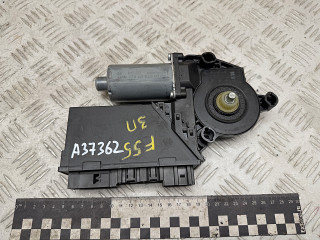 моторчик стеклоподъемника задний правый Volkswagen Touareg 1 поколение 2006, 2.5 л., BAC, дизель, МКПП, внедорожник 5 дв., 0130821764, 7L6959704, 3D0959794E