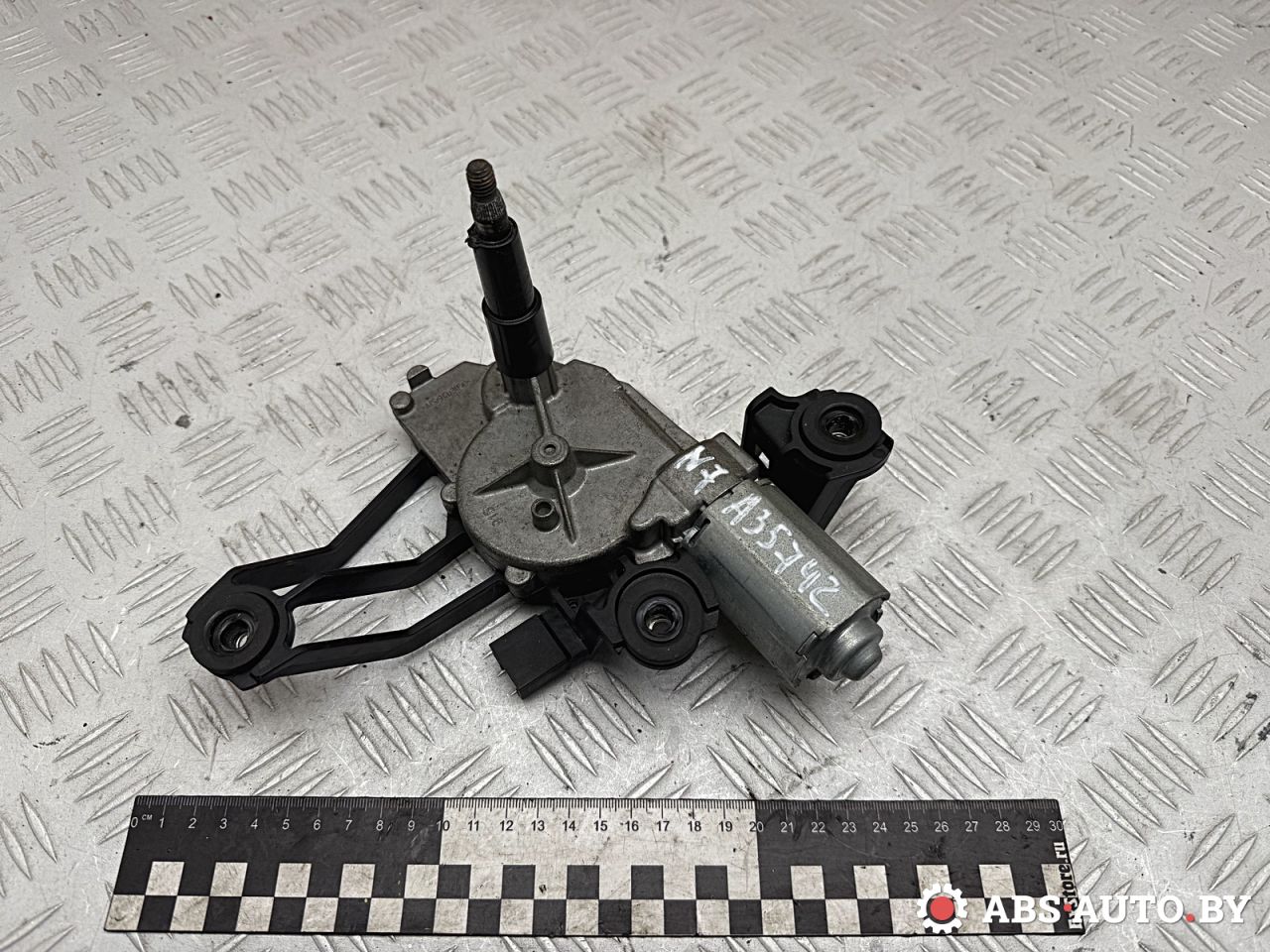 моторчик заднего стеклоочистителя (дворника) Citroen C4 Picasso 1 поколение 2011, 1.6 л., 9HR (DV6C), дизель, МКПП, правый руль, 9646803180, 0390201807, 0390201807964 - фото №1