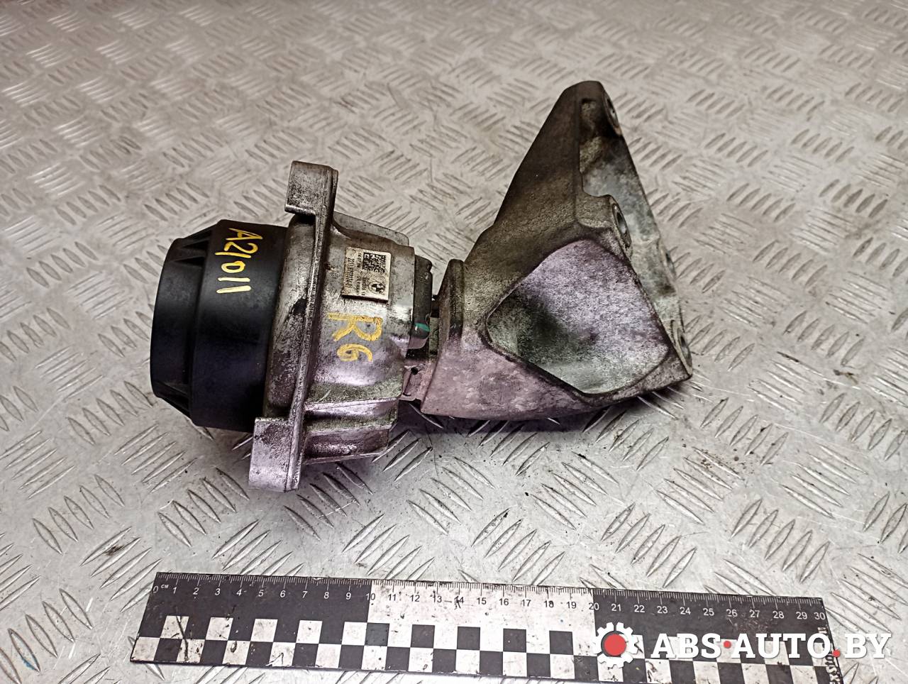 подушка крепления двигателя BMW 7 серия F01/F02 F01 2009, 4.4 л., бензин, АКПП, 22116777374, G2036040, 22116777622 - фото №1