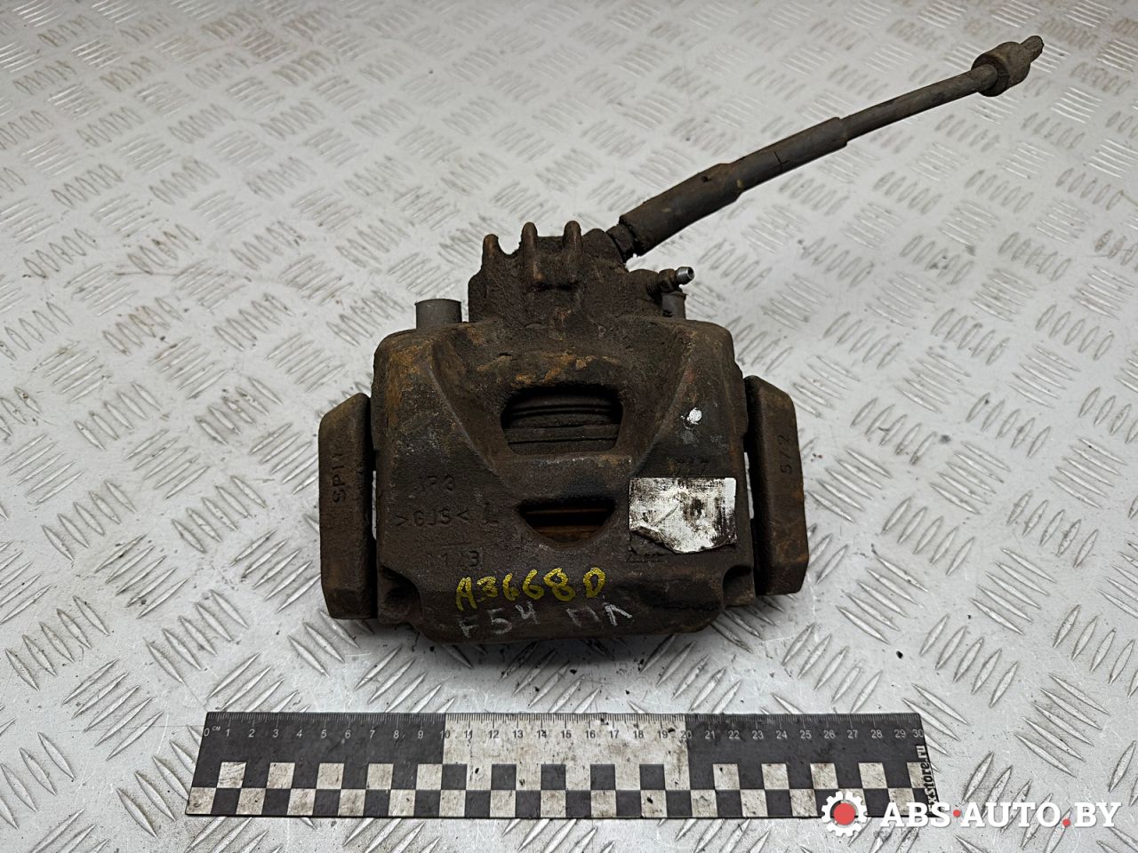 суппорт передний левый Peugeot 5008 1 поколение 2013, 1.6 л., дизель, робот, правый руль, 24360197175, F61256, BNZ1895ZP, BNZ1895ZW, 1651755280, 4400V7, 561N10659Z, 4400T4 - фото №1