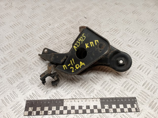 кронштейн КПП Nissan Primera P11 1999, 2.0 л., дизель