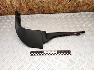 накладка на порог внутренняя Peugeot 308 T9 2014, 1.6 л., дизель, МКПП, хетчбэк 5 дв., правый руль, 9677430977