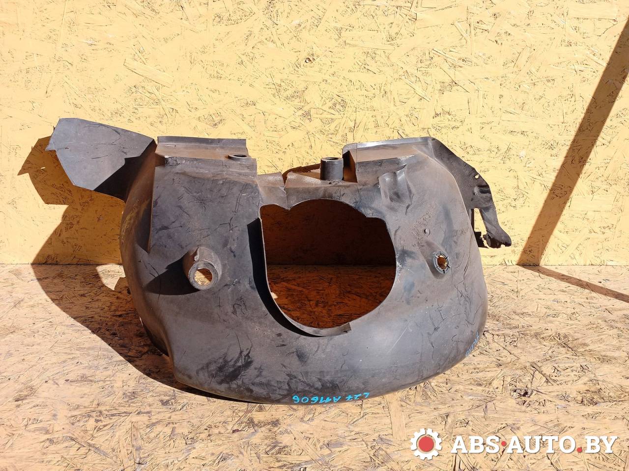 защита арок передняя левая (подкрылок) Mercedes-Benz Vito W639 2006, 2.2 л., дизель, МКПП, A6396842077, A639682777 - фото №1