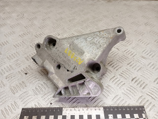 кронштейн двигателя Volkswagen Touran 1 поколение 2006, 1.9 л., дизель, 03G199207A