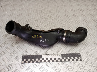 патрубок воздушного фильтра Nissan Primera P11 2000, 2.0 л., дизель