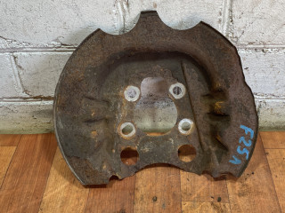 защитный кожух тормозного механизма Citroen Berlingo 2 поколение (B9) 2009, 1.6 л., дизель, МКПП, фургон