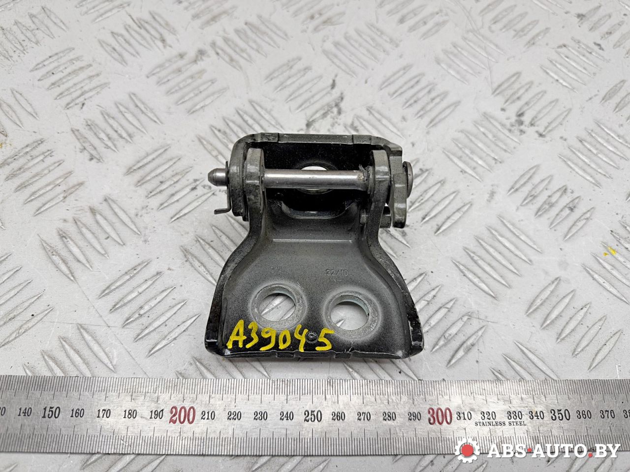 петля двери Peugeot 3008 1 поколение 2011, 2.0 л., RHH (DW10CTED4), дизель, робот, 9035CF - фото №1