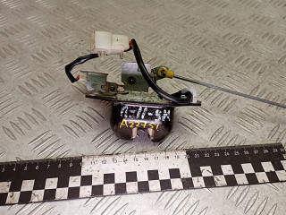 замок багажника Nissan Primera P11 1999