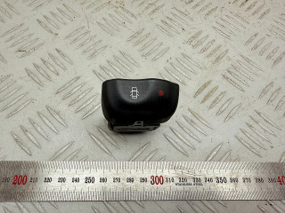 кнопка аварийной сигнализации Renault Scenic 1 поколение (1996 - 1999), 1.6 л., K7M 702, бензин, МКПП, 841242B
