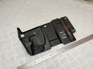 планка под капот Peugeot 607 1 поколение 2001, 2.2 л., 4HX (DW12TED4/FAP), дизель, МКПП, седан, 9632878680
