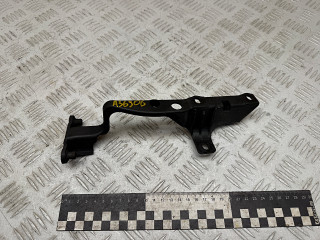 крепление ( кронштейн ) крыла Volkswagen Touareg 1 поколение 2006, 2.5 л., BAC, дизель, МКПП, внедорожник 5 дв., 7L0805734