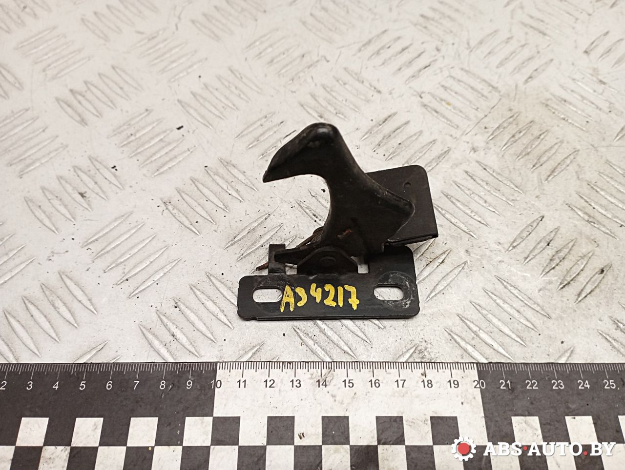 замок капота Mini Cooper 2 поколение 2010, 1.6 л., N16 B16 A, бензин, кабриолет, правый руль, 51232753420, 2753420 - фото №1