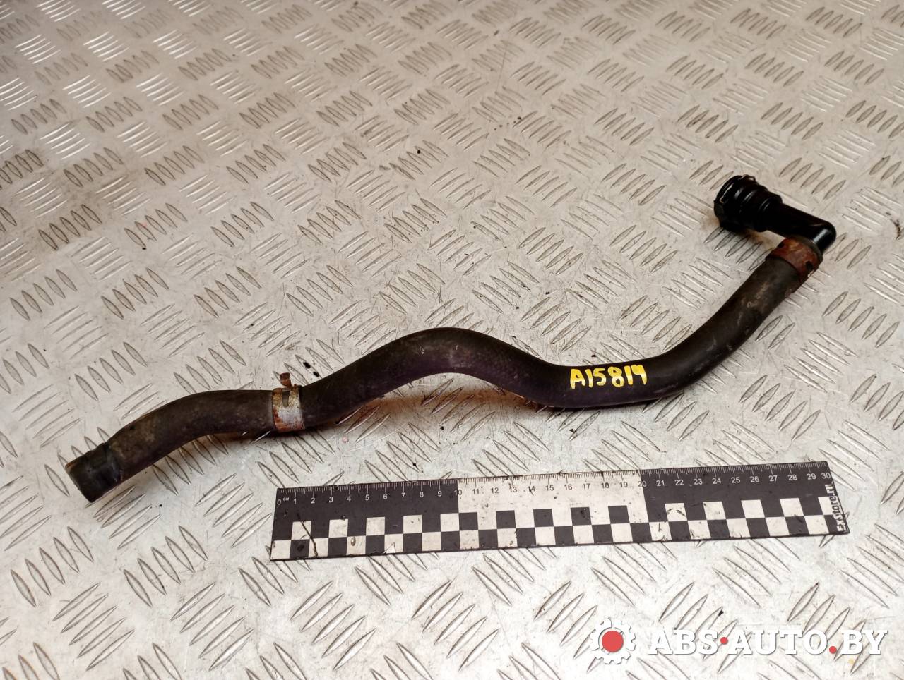 патрубок отопителя (печки) Peugeot 4007 1 поколение 2009, 2.2 л., дизель, МКПП, полный подключаемый привод, правый руль - фото №1