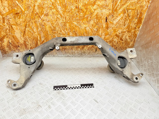 балка подвески передняя (подрамник) Volkswagen Touareg 1 поколение 2006, 3.0 л., BKS, дизель, АКПП, внедорожник 5 дв., полный привод, 7L6199207B, 7L8199131A