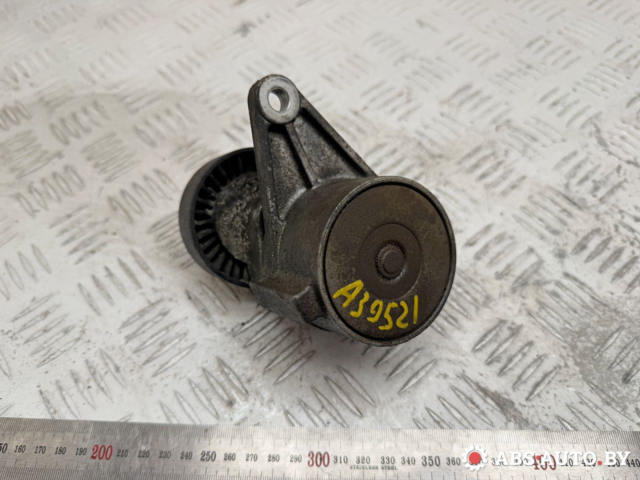 натяжитель Volvo S80 1 поколение 2003, 2.4 л., бензин, АКПП, седан - фото №1