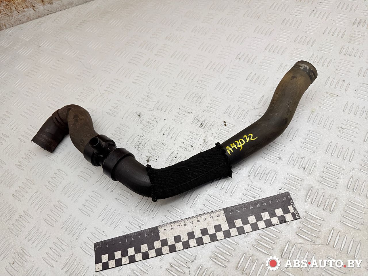 патрубок радиатора Citroen C4 Grand Picasso 1 поколение 2006, 1.8 л., 6FY (EW7A), бензин, МКПП, 135203 - фото №1