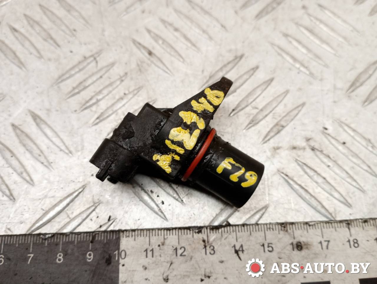 датчик распредвала Mercedes-Benz Vito W639 2010, 2.2 л., дизель, МКПП, A0051531328, 0051531328, 5080346AA, A0031539728, 0031539728, A0031539726, 0031539726, 00K68407876AA, 05080346AA, 5175762AA, 68407876AA, K05080346AA, K68407876AA - фото №1