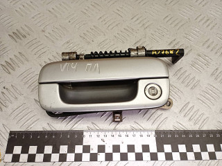 ручка наружная Peugeot 406 1 поколение [рестайлинг] 2003, 2.0 л., бензин, МКПП, седан, 9621858877