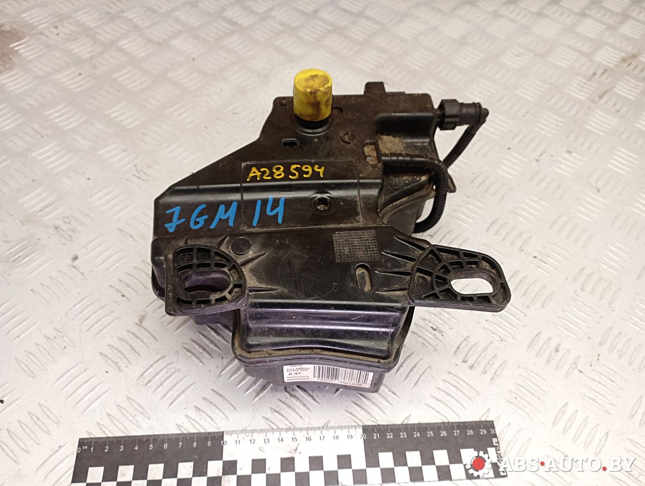 бак AdBlue (мочевины) Peugeot 308 T9 2014, 1.6 л., дизель, МКПП, хетчбэк 5 дв., правый руль, 9800323280, 4065605AA, 7330317AA, 20063980100 - фото №1