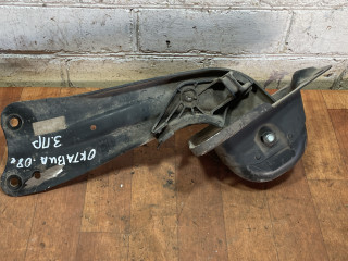 рычаг задний правый Skoda Octavia 2 поколение (A5) (2004 - 2009), 1K0505226H