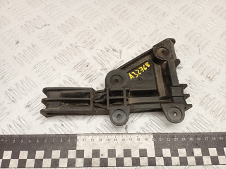 Крепление бампера переднего Audi 80 8C/B4 1995, 8A0807283