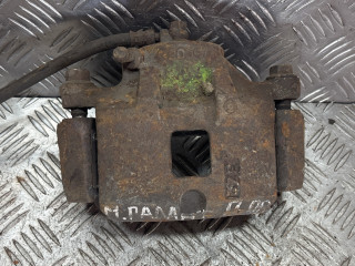 суппорт передний правый Mitsubishi Galant 8 поколение 1998, 9653818880