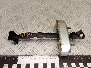 Ограничитель открывания борта (крышки багажника) Toyota RAV4 3 поколение (XA30) 2008, 2.2 л., D-4D, 2AD-FTV, дизель, МКПП, внедорожник 5 дв.