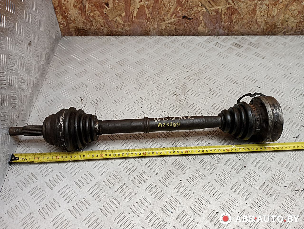 полуось передняя левая (приводной вал, ШРУС) Volkswagen Passat B2 1985, 1.6 л., дизель, 321407271AJ, 321407271AQ, 321407271P, 321407271PX, 321407271S - фото №1