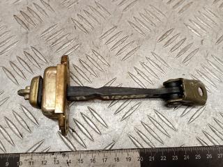 ограничитель открывания двери Nissan Primera P12 2006, 2.2 л., дизель, МКПП, хетчбэк 5 дв.