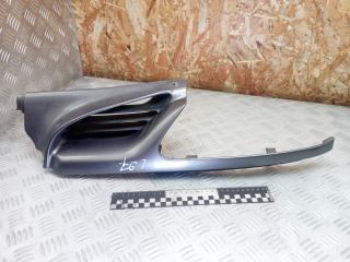 решетка радиатора Renault Scenic 1 поколение 1999, 2.0 л., бензин, МКПП, 7700854200