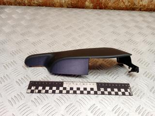 пластик (накладка) сиденья Peugeot 5008 1 поколение 2011, 1.6 л., дизель, МКПП, передний привод, 156025021