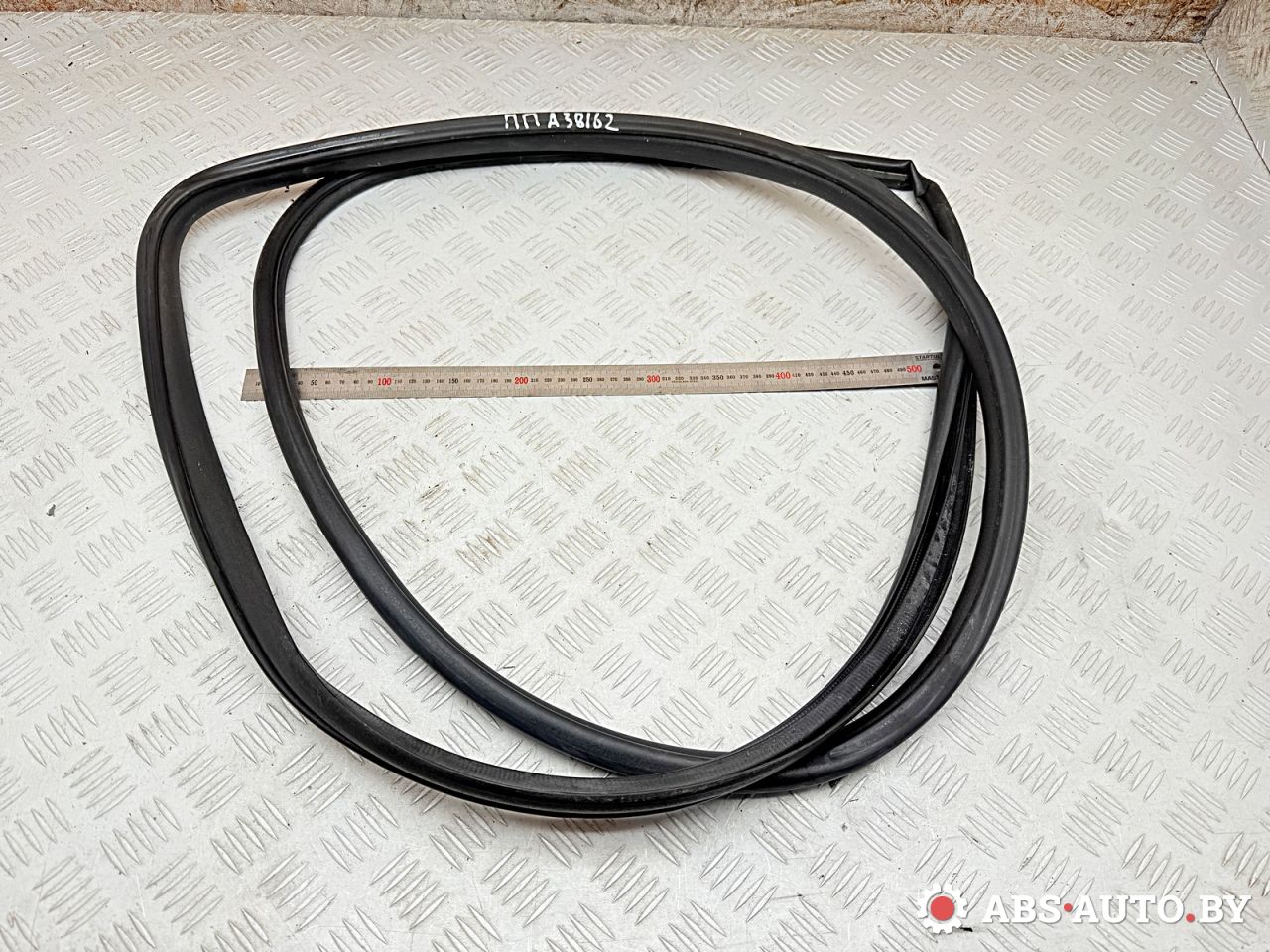 уплотнитель двери Toyota RAV4 3 поколение (XA30) 2007, 2.2 л., 2AD-FTV, дизель, МКПП, внедорожник 5 дв. - фото №1