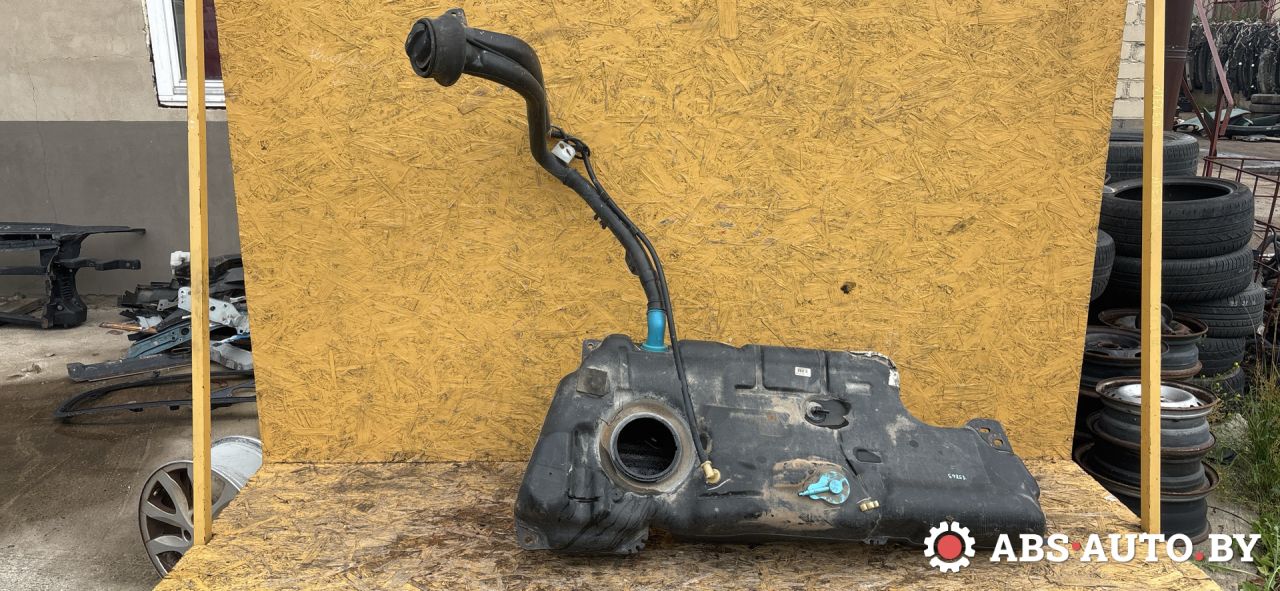 бак топливный Peugeot 307 1 поколение 2004, 2.0 л., МКПП, хетчбэк 5 дв., 9638462480 - фото №1