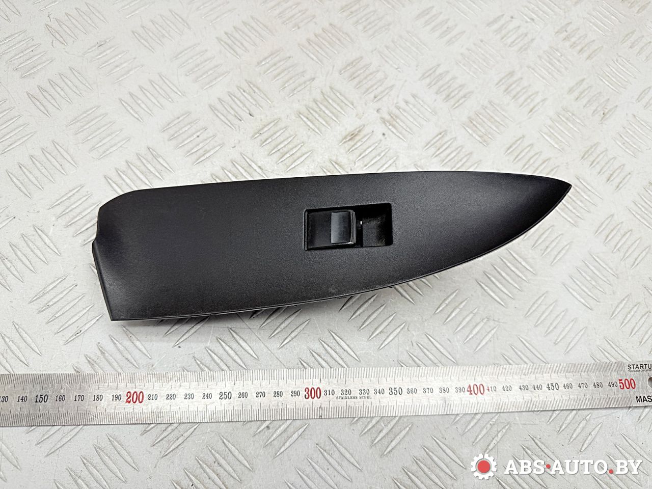 кнопка стеклоподъемника двери Toyota RAV4 3 поколение (XA30) 2007, 2.2 л., 2AD-FTV, дизель, МКПП, внедорожник 5 дв., 7423142090 - фото №1