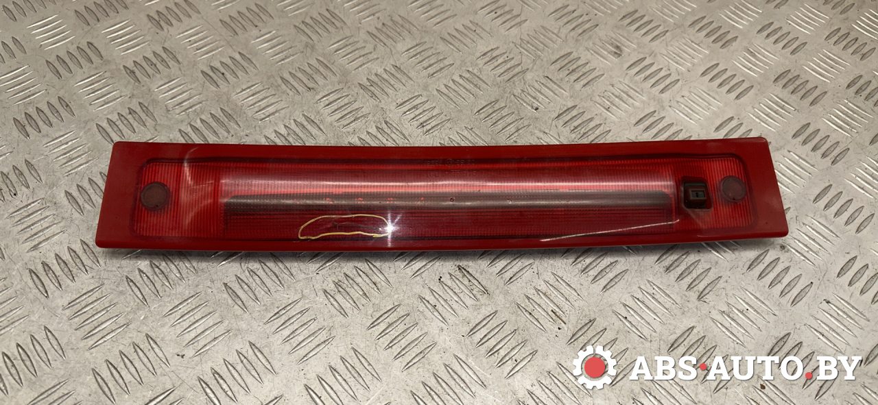 дополнительный стоп-сигнал Volvo XC90 1 поколение 2005, 2.4 л., D 5244 T, дизель, МКПП, внедорожник 5 дв., полный привод, правый руль, 9483947 - фото №1