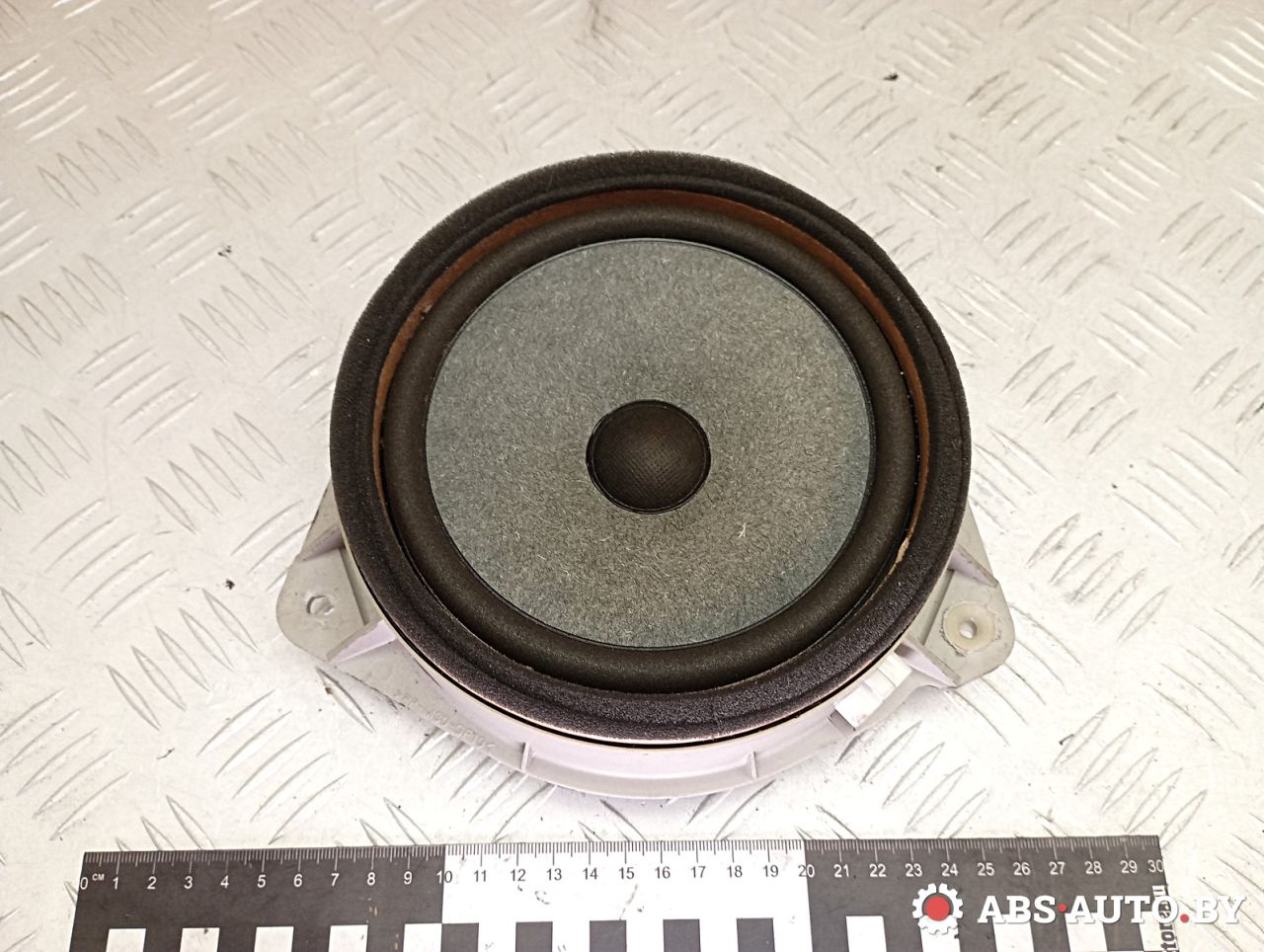 динамик Toyota RAV4 2 поколение (XA20) 2003, 2.0 л., 1CD-FTV, дизель, МКПП, внедорожник 5 дв., 8616042070 - фото №1