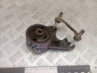 подушка крепления двигателя Mazda 626 3 поколение [рестайлинг] 1996, 2.0 л., бензин, GJ21