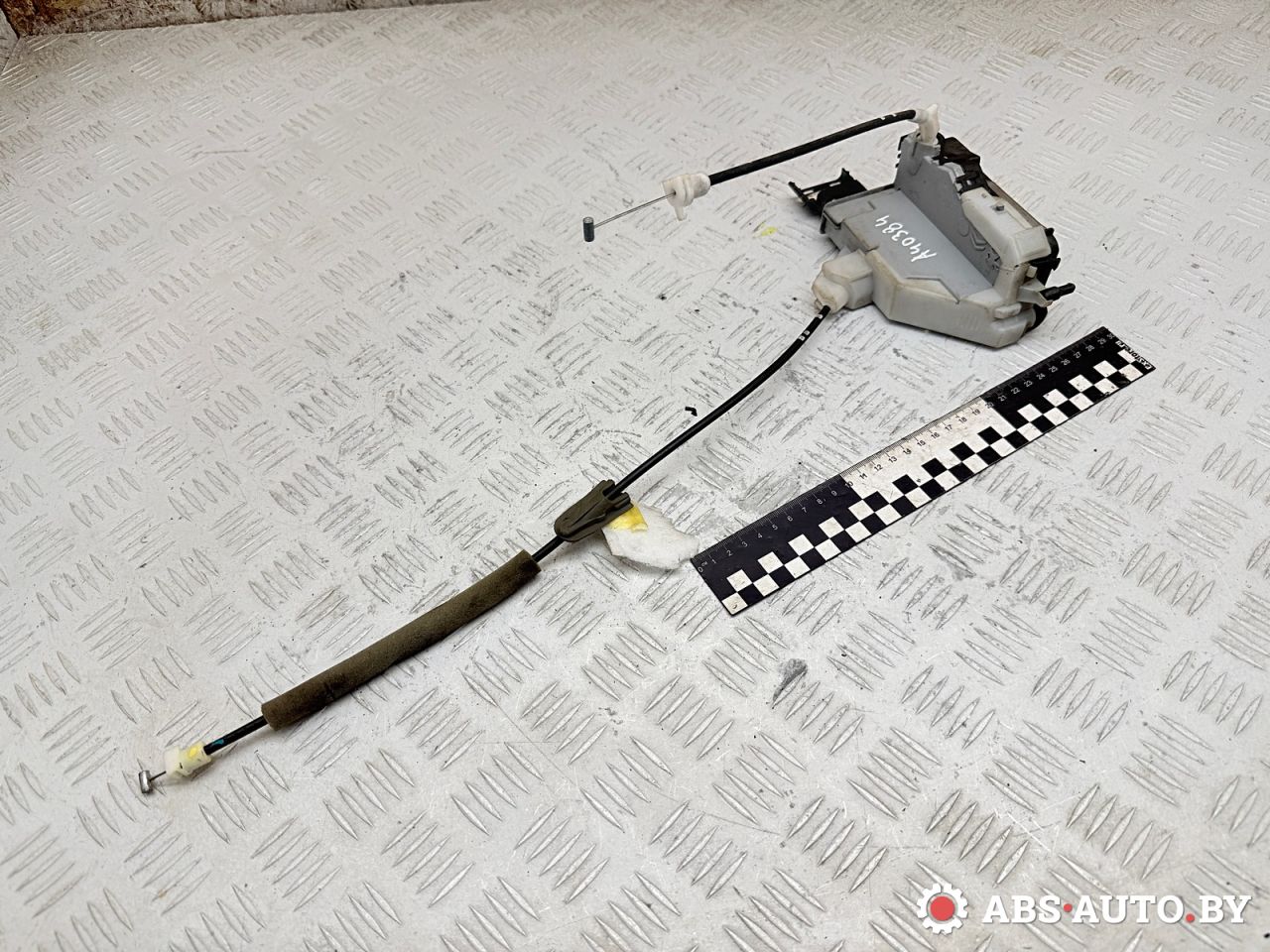 замок двери задней правой Peugeot 3008 1 поколение 2011, 2.0 л., RHH (DW10CTED4), дизель, робот, PSA732298, A04111 - фото №1