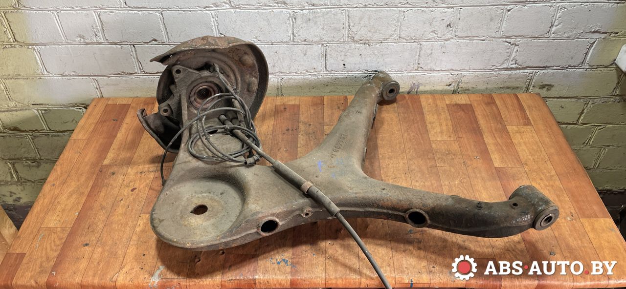 рычаг задний левый Mercedes-Benz Vito W639 2005, 2.2 л., OM 646.982, дизель, МКПП, микроавтобус, A6393521204, L04496 - фото №1