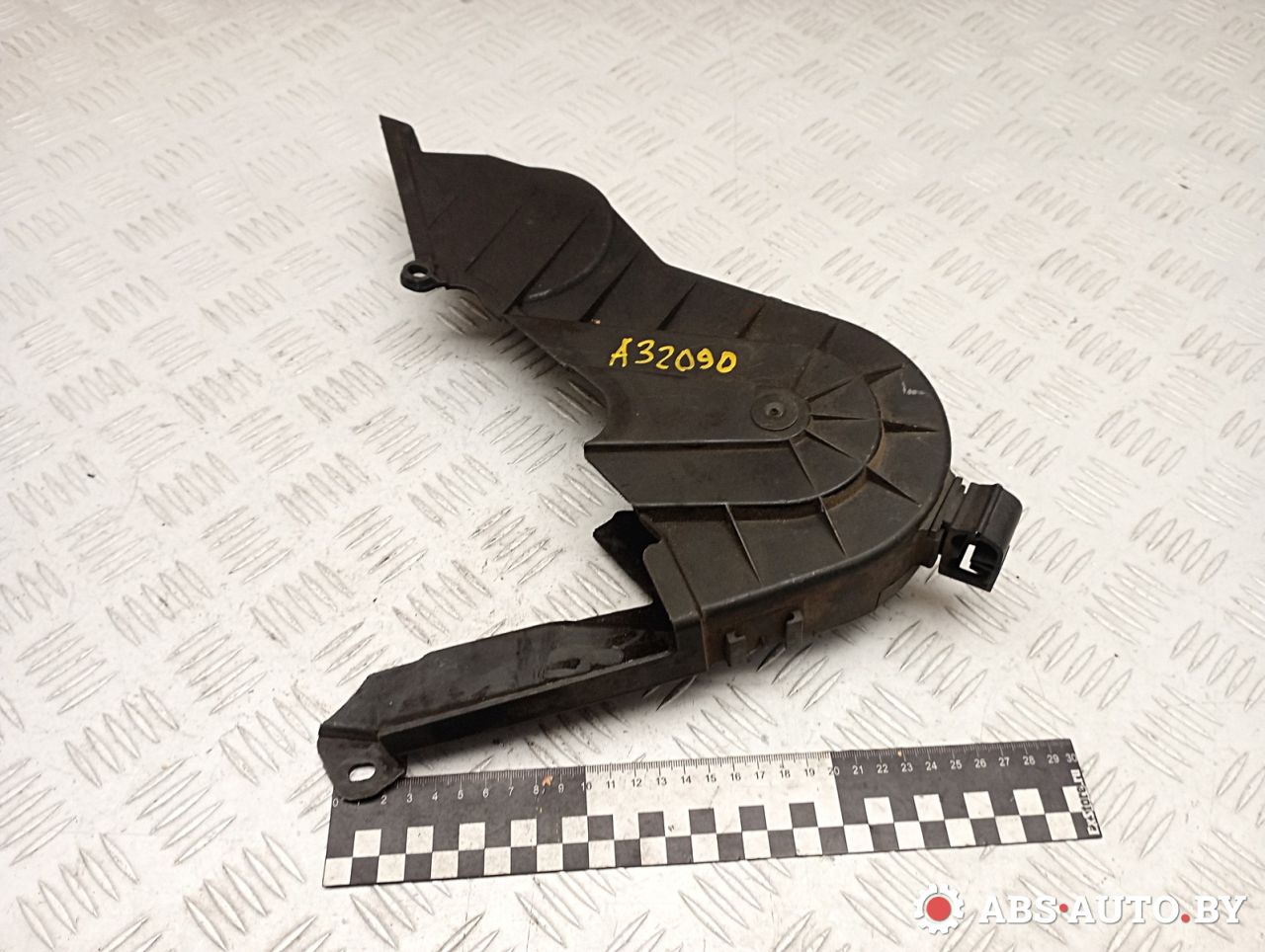 защита (кожух) ремня ГРМ Citroen Berlingo 1 поколение (M49) 2002, 1.9 л., дизель, 9625166780 - фото №1