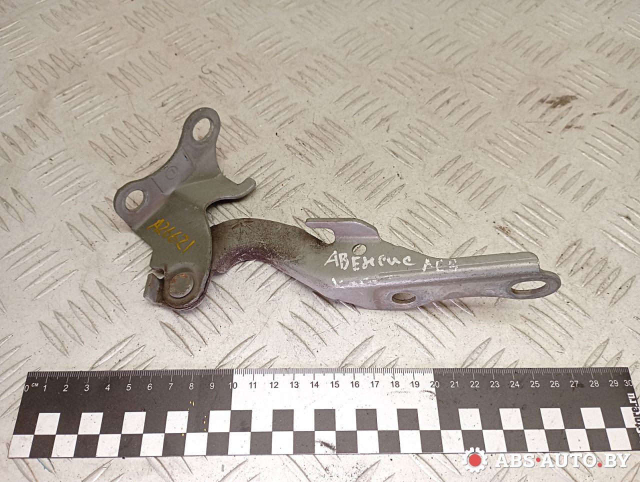 петля капота левая Toyota Avensis 2 поколение (T250) 2006, 2.0 л. - фото №1