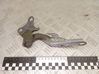 петля капота левая Toyota Avensis 2 поколение (T250) 2006, 2.0 л.