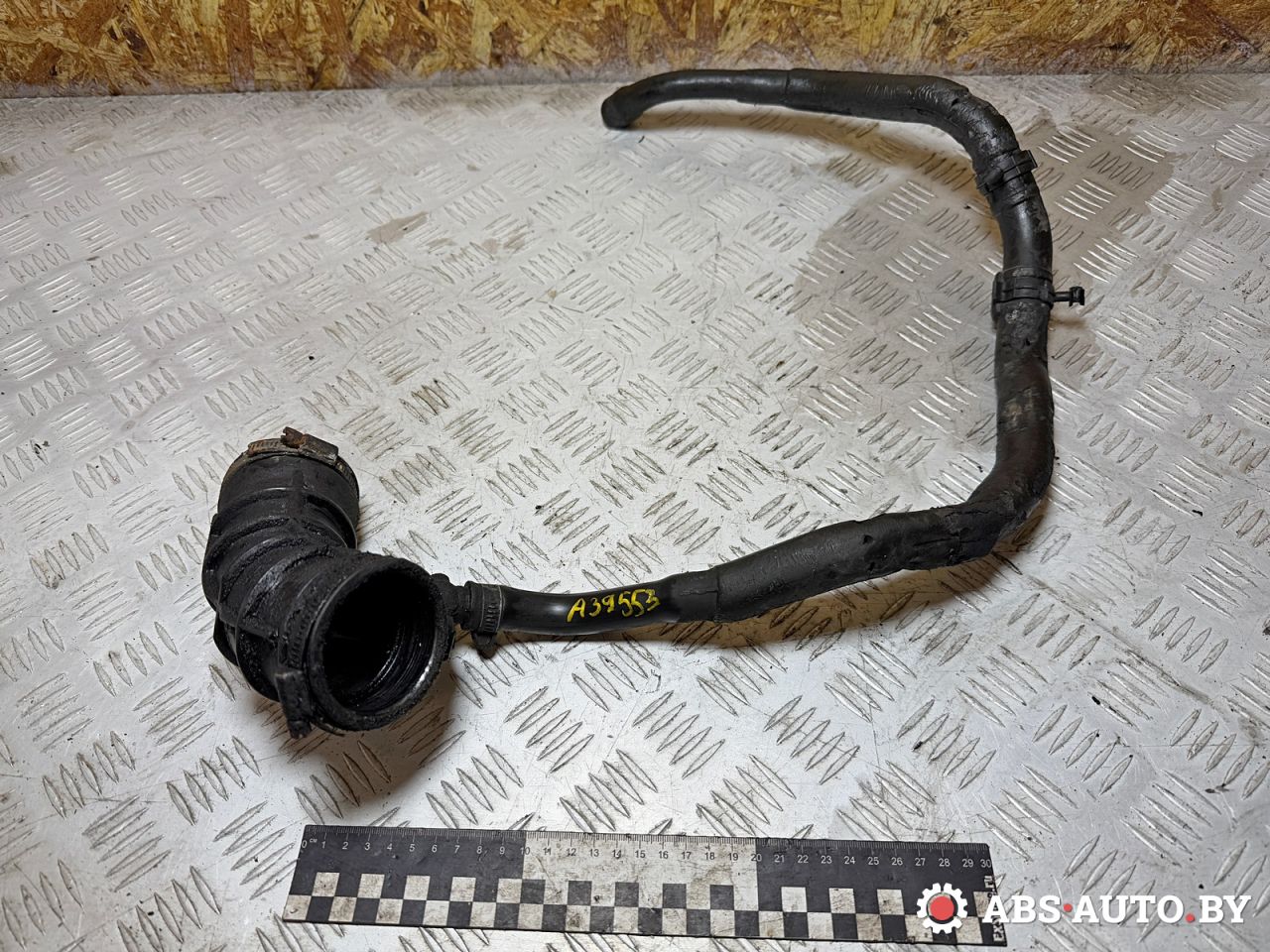 патрубок воздушного фильтра Volvo S60 1 поколение 2003, 2.4 л., дизель, МКПП, седан, 30636854 - фото №1