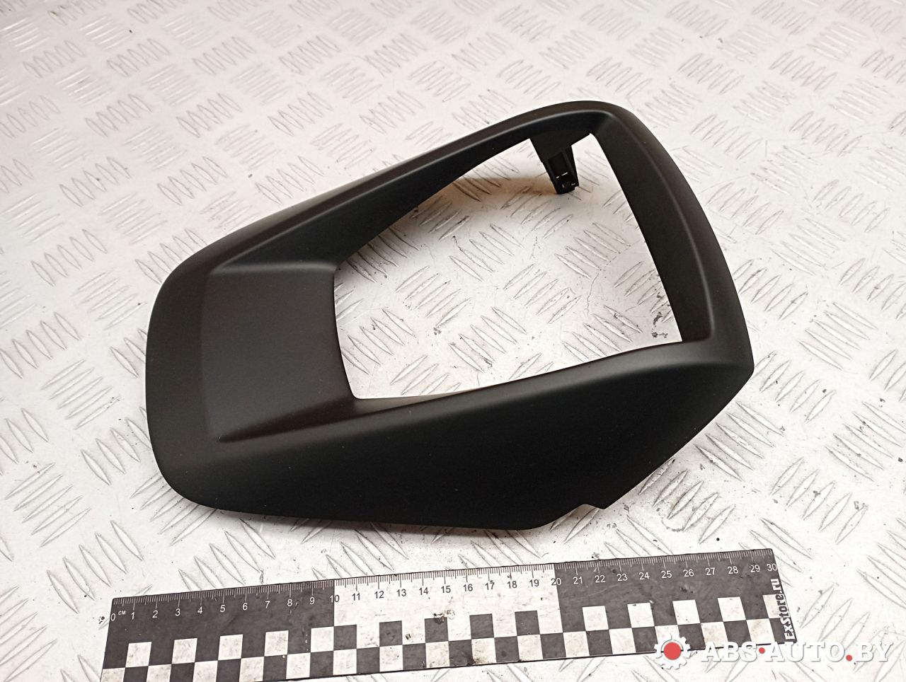 рамка под магнитолу Peugeot 3008 1 поколение 2012, 1.6 л., дизель, робот, передний привод, правый руль, 9688279577 - фото №1