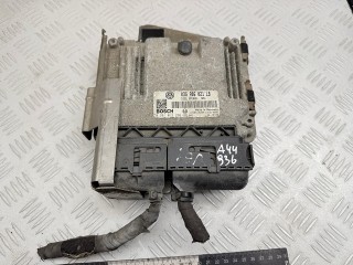 блок управления двигателем Skoda Octavia 2 поколение (A5) 2006, 1.9 л., BXE, дизель, МКПП, универсал, 03G906021LB, 0281013238, 1039S17180