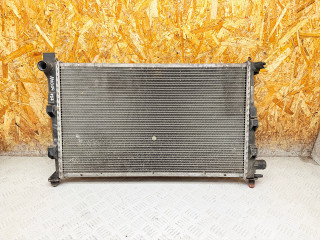 радиатор (основной) Mercedes-Benz A W168 1 поколение [рейстайлинг] (2001-2004) 2002, 1.7 л., OM 668.942, дизель, МКПП, хетчбэк 5 дв., A1685001702, 1685001102, 1685001202, 1685001302, 1685001502, 1685001602, 1685001702, A1685001102, A1685001202, A1685001302, A1685001502, A1685001602, MS2281, DRM17100, DRM17102, 8MK376713051, KRZ1412RR, 62781A, 50446, 732897