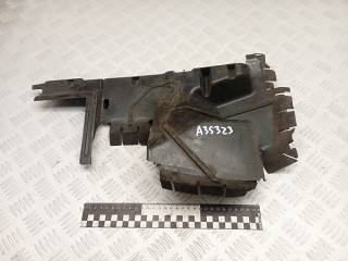 воздуховод (дефлектор) радиатора Peugeot 5008 1 поколение 2013, 1.6 л., дизель, робот, правый руль, 9670111980